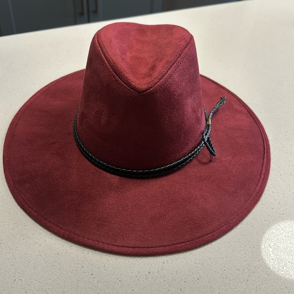 Felt women’s hat